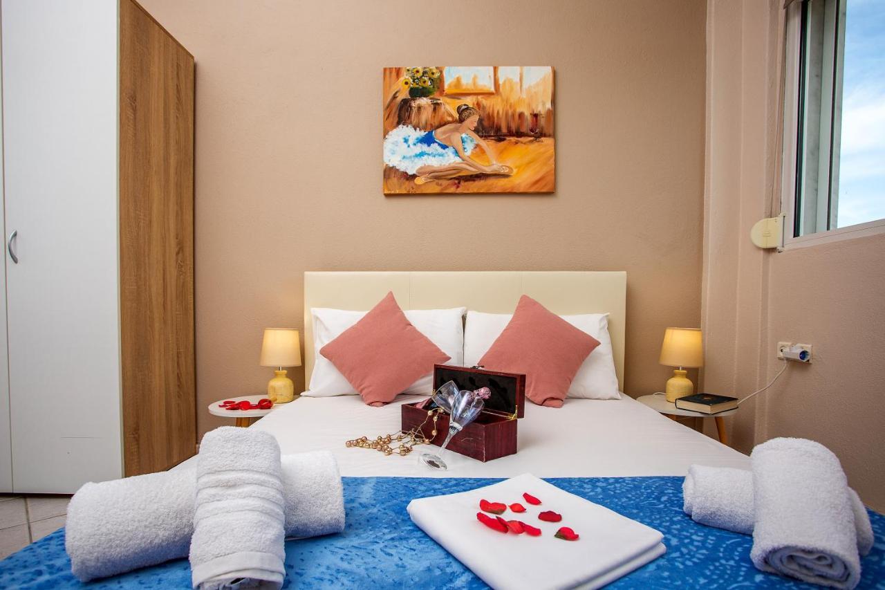 Endless Blue Sunshine Villa PalaiónTsiflíkion Екстериор снимка